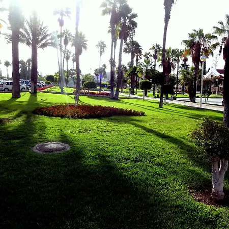 Apartamento Spotless South Facing With Pool View And Wifi Heart Of Americas Playa de las Américas