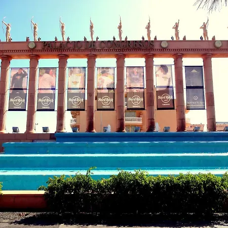 Spotless South Facing With Pool View And Wifi Heart Of Americas * Playa de las Américas